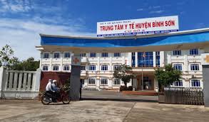 Sở Y tế điều động nhân lực phục vụ tại Bệnh viện dã chiến điều trị bệnh nhân COVID-19 trên địa bàn tỉnh Quảng Ngãi