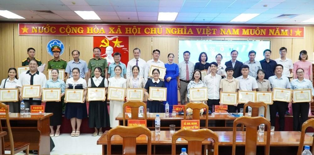Quảng Ngãi: Tổng kết và trao giải Cuộc thi trực tuyến Tìm hiểu chính sách, pháp luật về bảo hiểm xã hội, bảo hiểm y tế